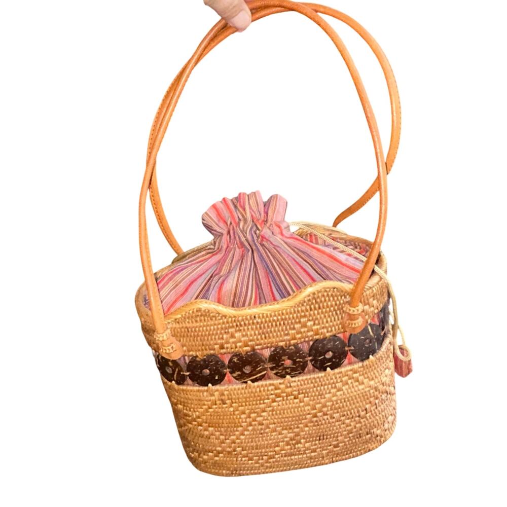Vintage BALI RATTAN TOTE Woven HANDCRAFTED Purse Handbag drawstring closure boho